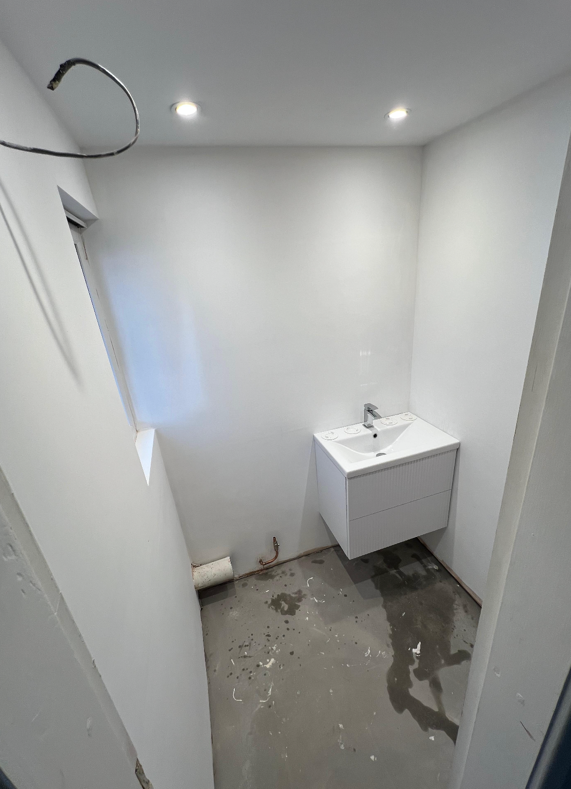 Bathroom during renovation photo 3
